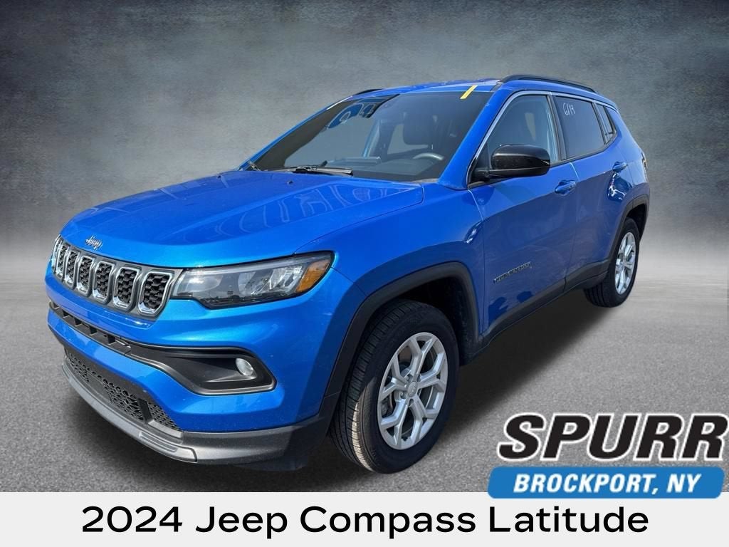 2024 Jeep Compass Latitude in Bl — front three-quarter view