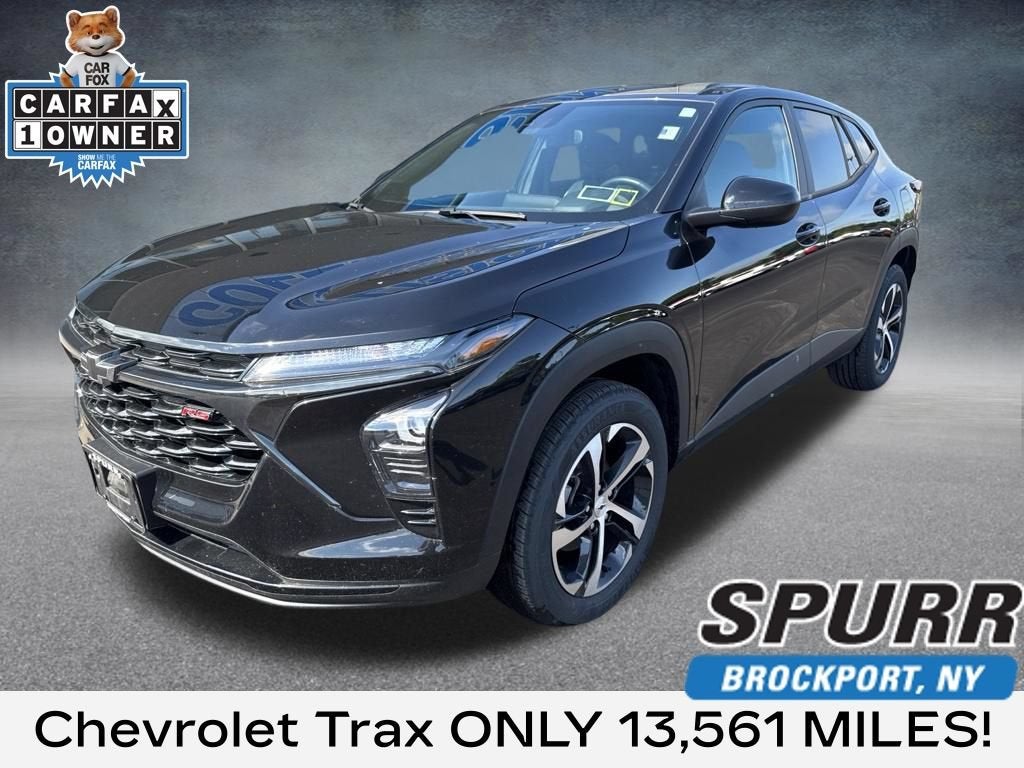 2024 Chevrolet Trax 1RS in Mosaic Black Metallic — front three-quarter view