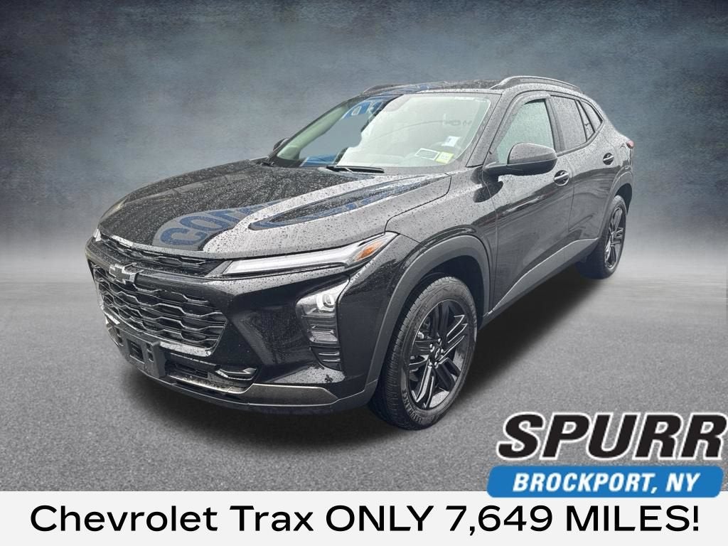 2025 Chevrolet Trax ACTIV in Mosaic Black Metallic — front three-quarter view